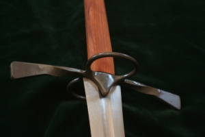 ... but this is about as much protection as you'll get from a longsword (but usually without the side rings)